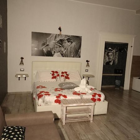 Artisti Bed&Dreams Bed & Breakfast Наполи Екстериор снимка
