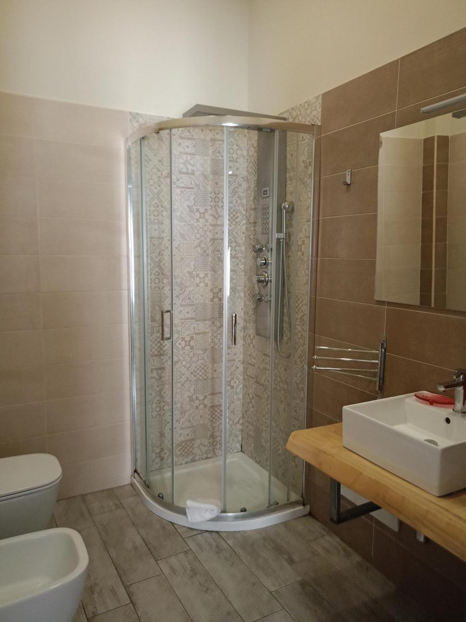 Artisti Bed&Dreams Bed & Breakfast Наполи Екстериор снимка