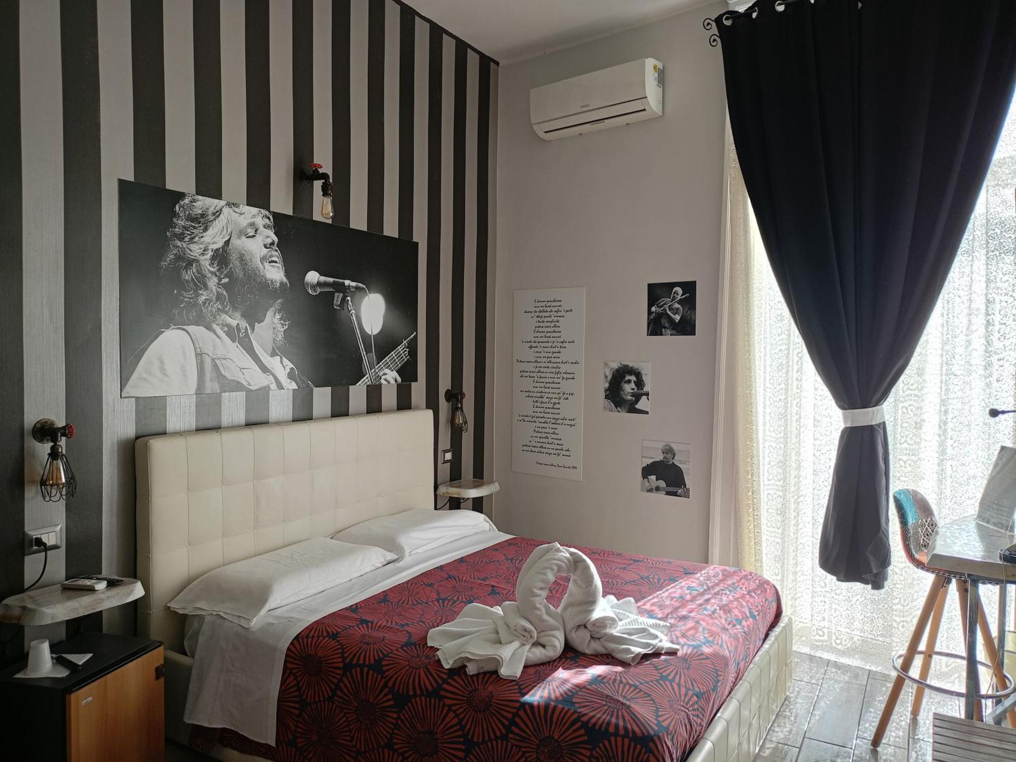 Artisti Bed&Dreams Bed & Breakfast Наполи Екстериор снимка
