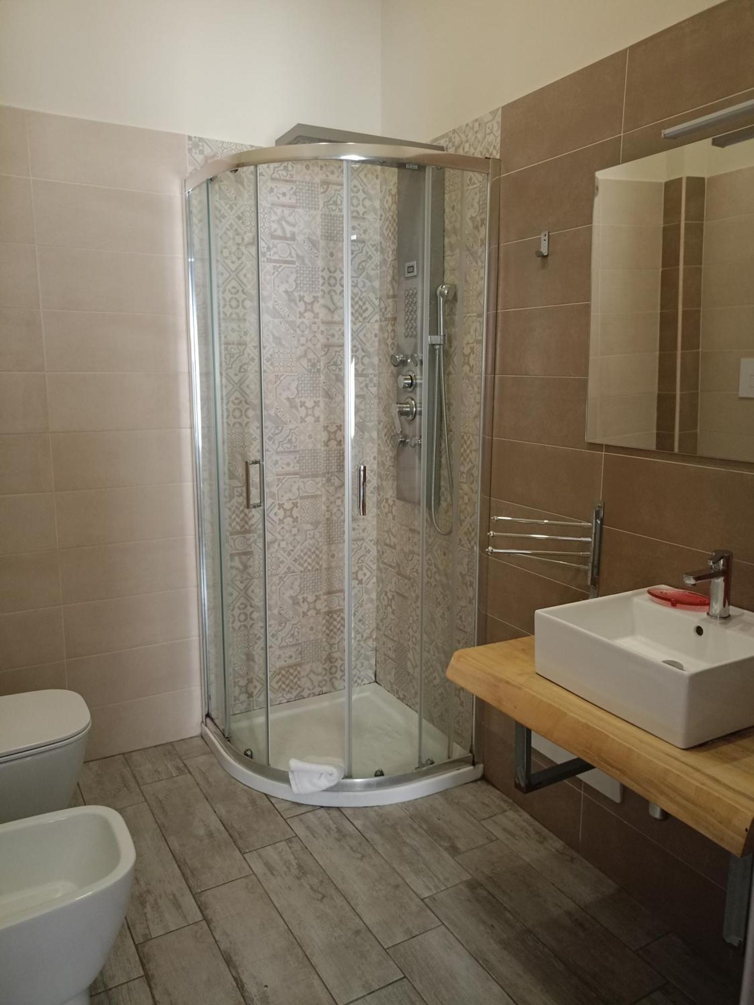 Artisti Bed&Dreams Bed & Breakfast Наполи Екстериор снимка