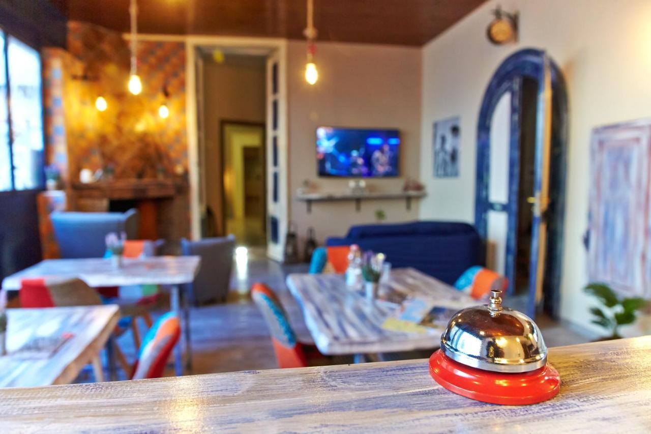 Artisti Bed&Dreams Bed & Breakfast Наполи Екстериор снимка