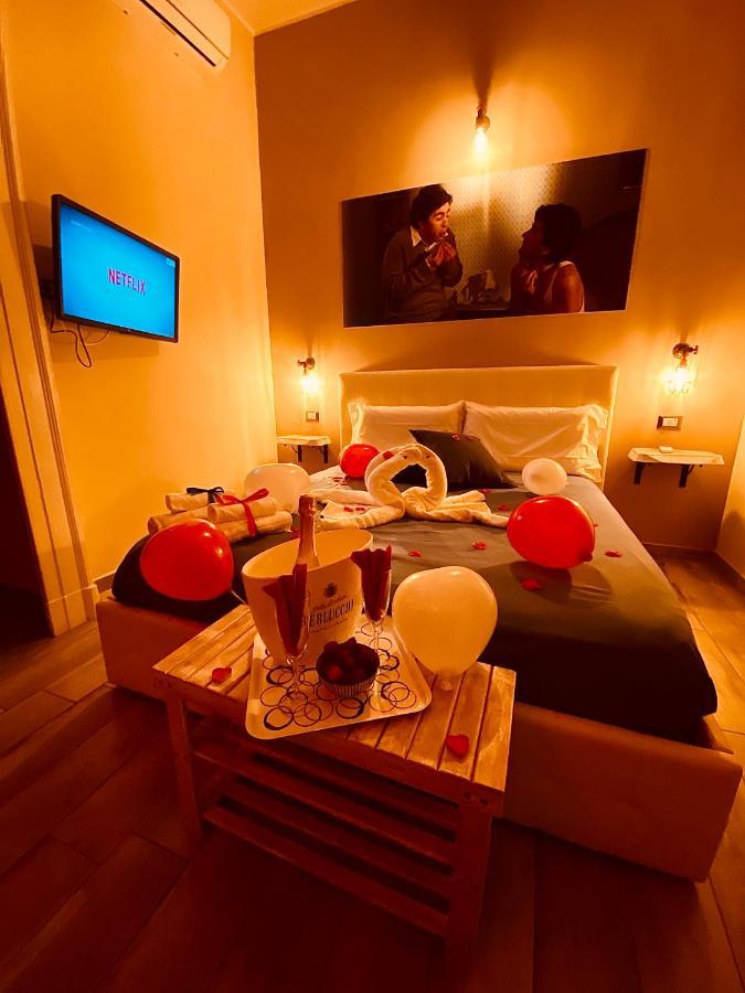 Artisti Bed&Dreams Bed & Breakfast Наполи Екстериор снимка